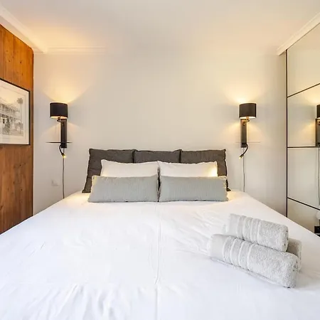 Cozy Family Apartment - 3 Bedrooms